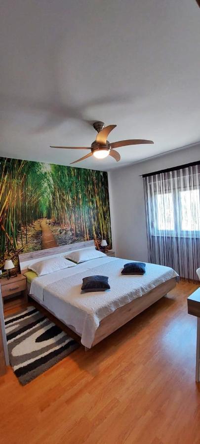 Apartment M&M With Private Pool Kučine Zewnętrze zdjęcie