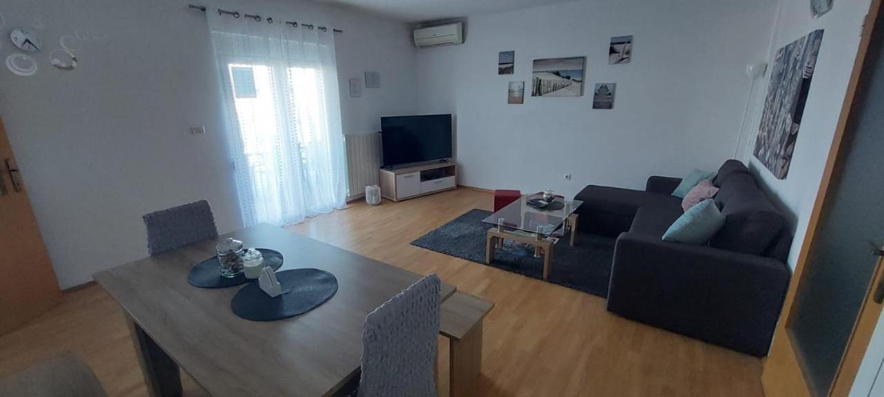 Apartment M&M With Private Pool Kučine Zewnętrze zdjęcie